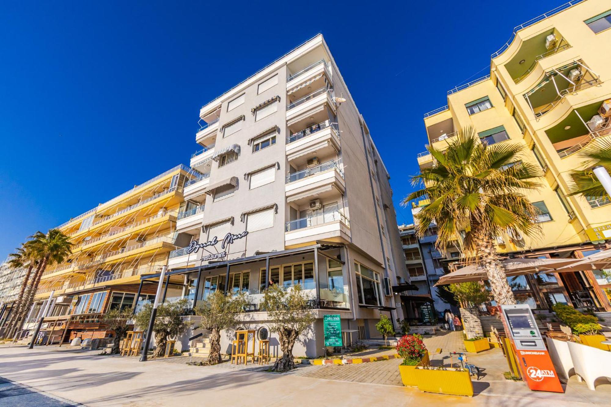 The Beachfront Apartment Durres Luaran gambar